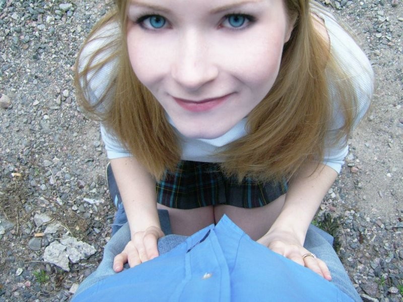 Schoolgirl Anna Sucks